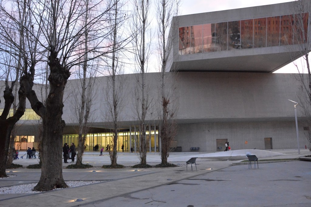 Zaha Hadid, Muzeum Sztuki XXI wieku, Rzym, MAXXI