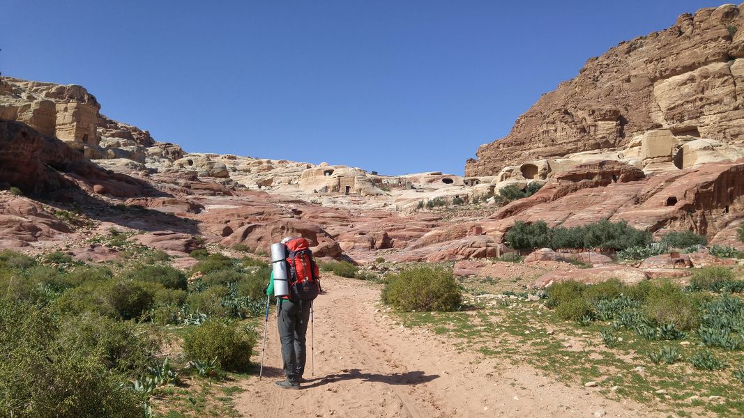 Petra, Snake Monument